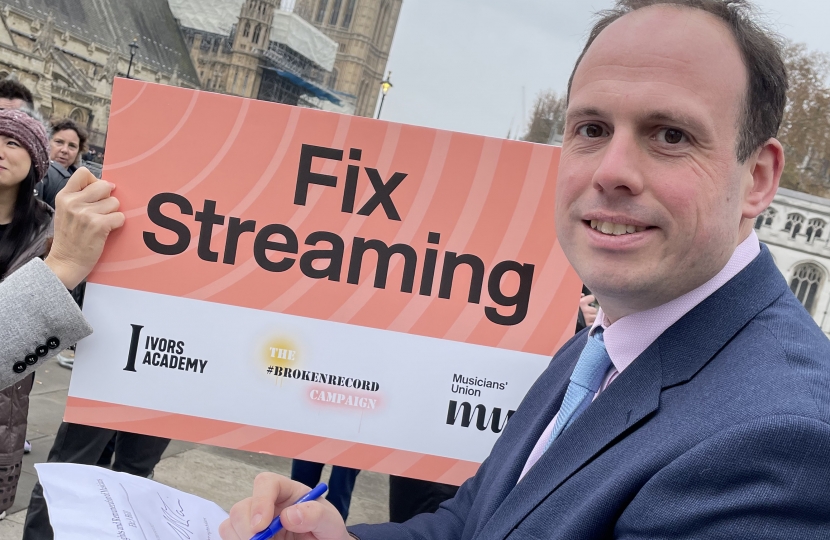 Greg backs Bill to Fix Streaming