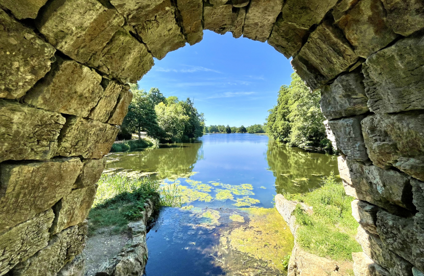 Greg visits Stowe Gardens