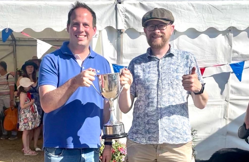 Greg presents trophies at Monks Risborough Horticultural Society Annual Show