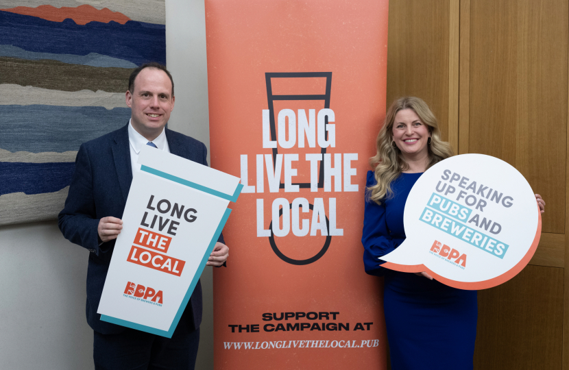 Greg Smith MP pledges support for local pubs