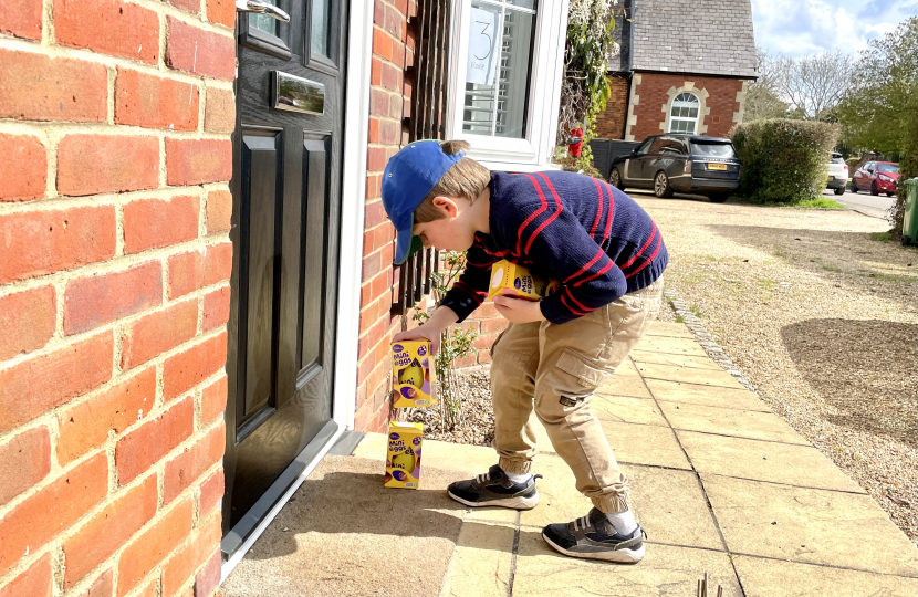 Greg helps deliver Easter Eggs to Steeple Claydon children