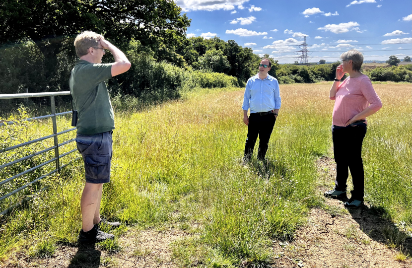 Greg meets with BBOWT at Finemere Wood