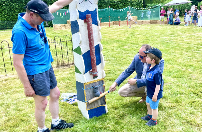 Greg formally opens Nether Winchendon Fete 2023