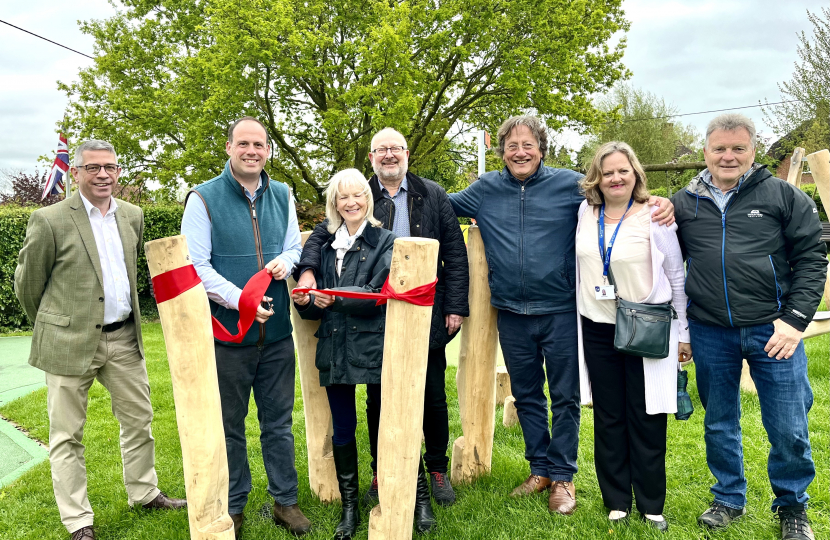 Greg formally opens new play area in Chearsley