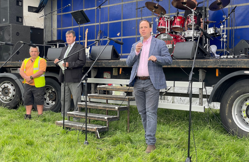 Greg formally opens Chiltern Hills Rally 2022