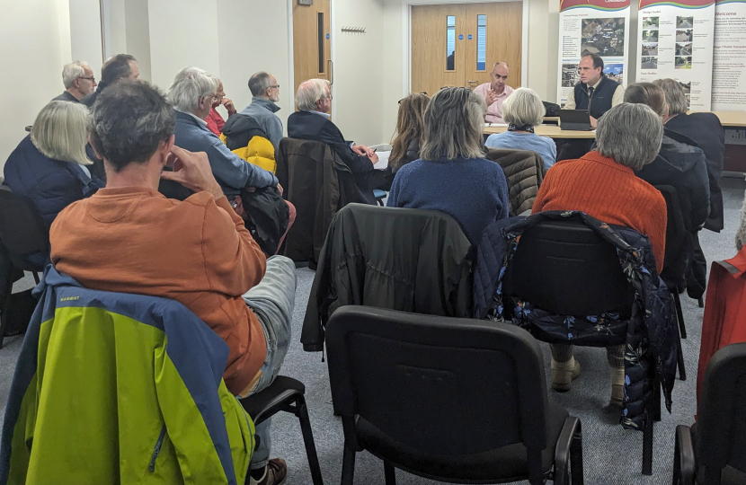 Greg Smith MP chairs the Haddenham Redrow meeting