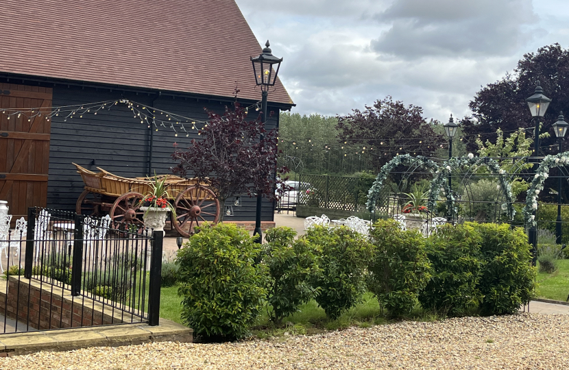 Greg visits Winters Tale Country Barn in Steeple Claydon