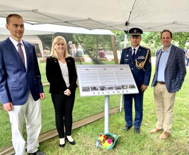 Greg at the unveiling by Slovak Republic Defence Attaché Vladimír Stolárik and Czech Republic Deputy Ambassador Aleš Opatrný of a new information board on the history of Czechoslovakian President Beneš exile to the village in WW2.