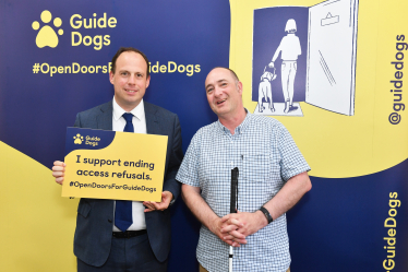 Greg Smith MP supports Open Doors for all guide dog owners 