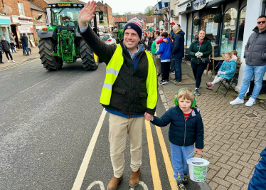 Princes Risborough Young Farmers' Christmas Tractor Run 2024