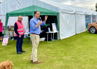 Opening the Chearsley Classic & Vintage Show 2024