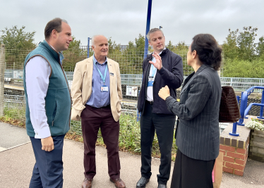 Greg hosts drop-in at Haddenham & Thame Station with Chiltern Railways