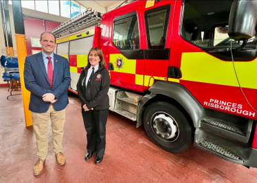 Meeting with Buckingham Fire & Rescue Service Chief Fire Officer Louise Harrison at Princes Risborough Fire Station