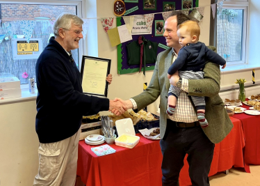 Greg thanks Covid vaccination centre volunteers in Haddenham